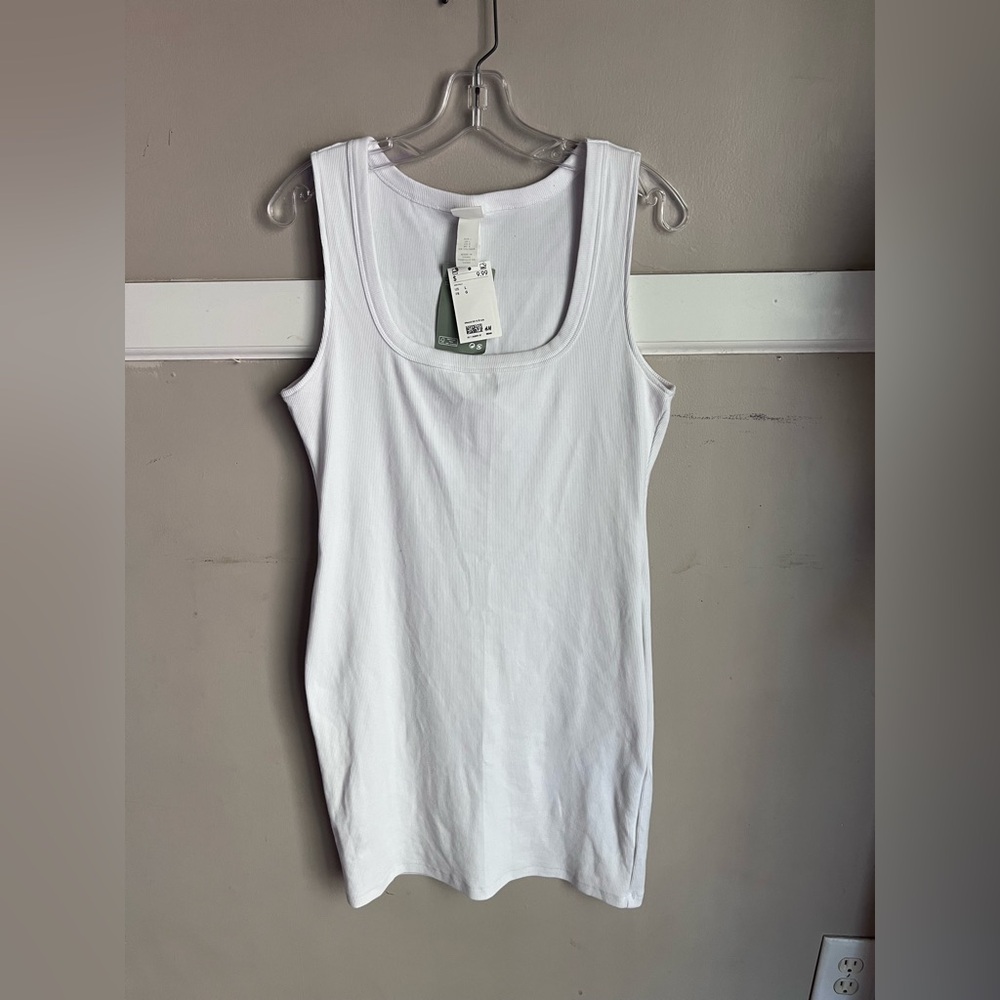 H&M White Scoop Neck Tank Top